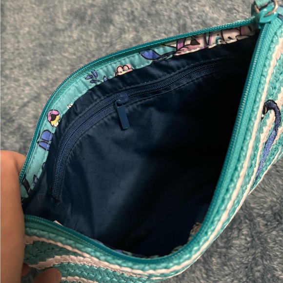 Vera Bradley Vacay All Day Wrislet - Picture 3 of 4